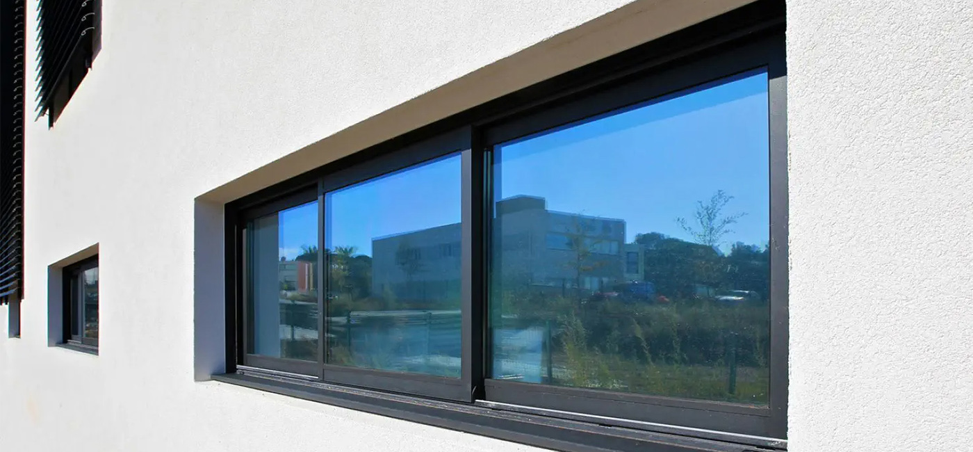 विला परियोजना ए के लिए कस्टम मेड एल्यूमिनियम खिड़कियां एल्यूमीनियम स्लाइडिंग विंडो: